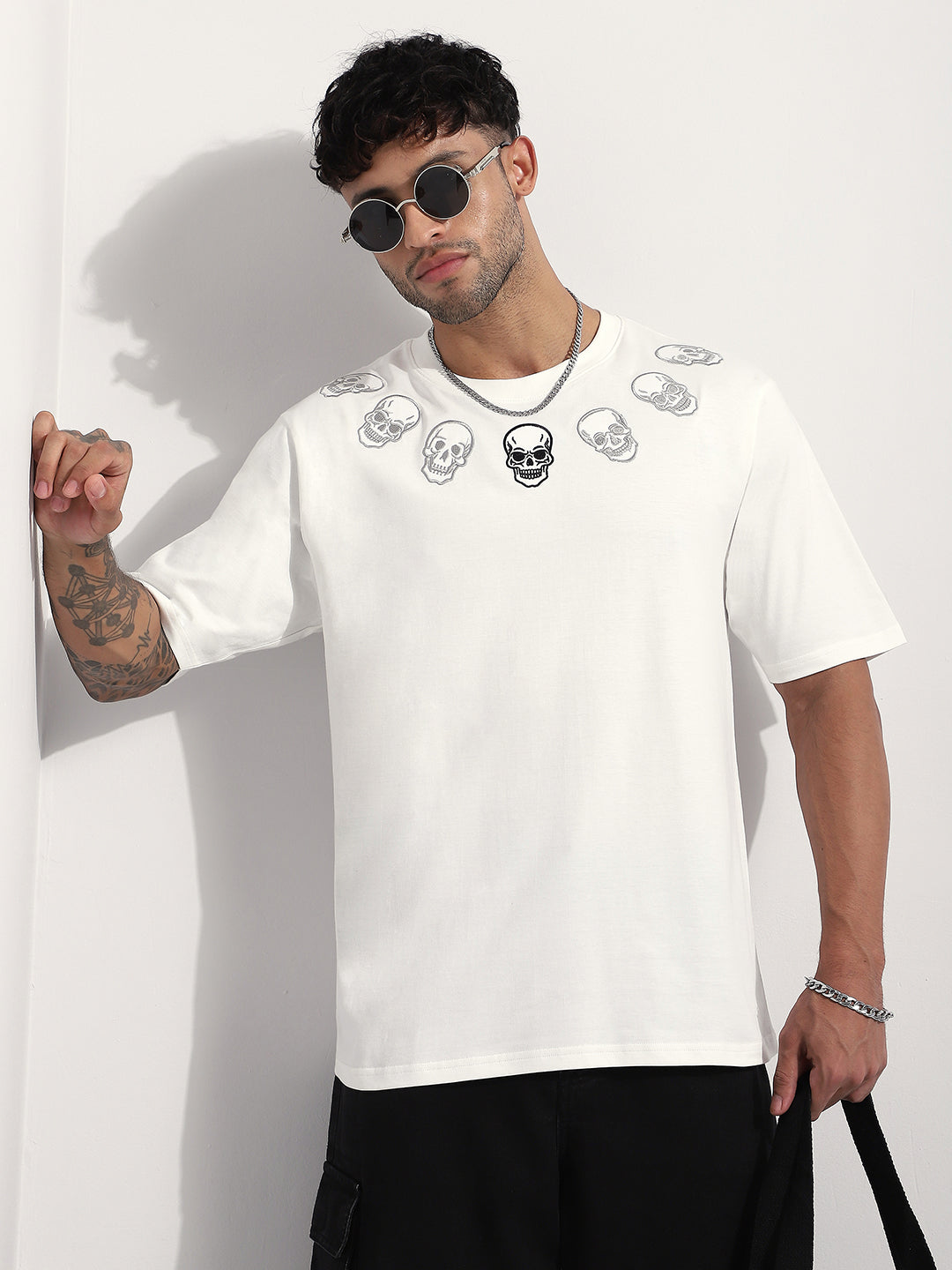 Mens Half Sleeve Round Neck Embroidered Oversized Fit Tshirts