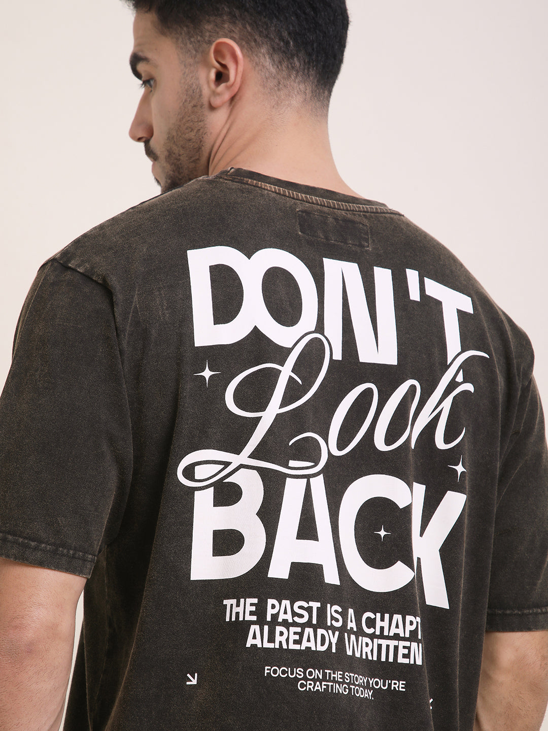 Mens Half Sleeve Round Neck Back Printed Oversized Fit Tshirts