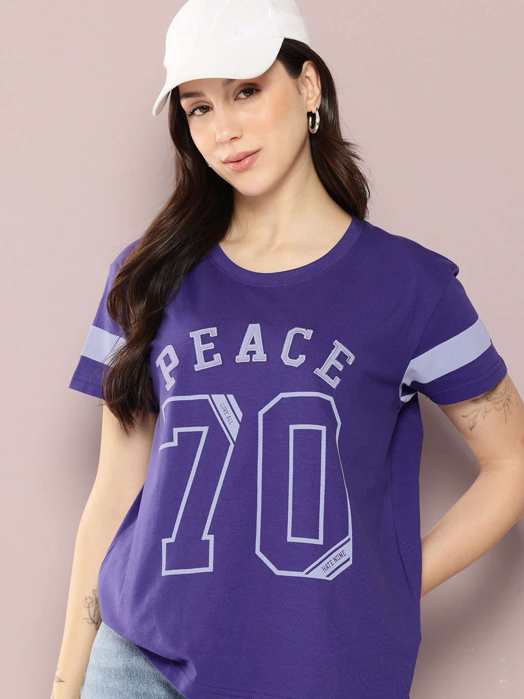 Womens Half Sleeve Round Neck Applique Boxy Fit Tshirts
