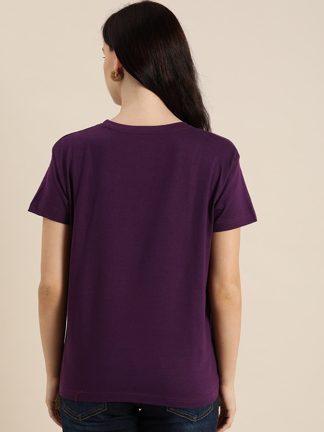 Womens Short Sleeve Round Neck Oversized Fit T-Shirt
