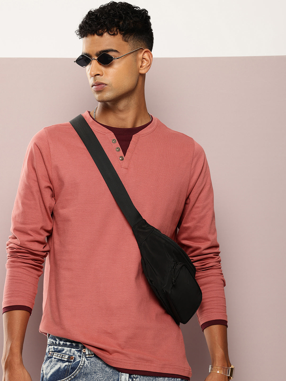 Mens Full Sleeve V-Neck Solid Regular Fit Tshirts