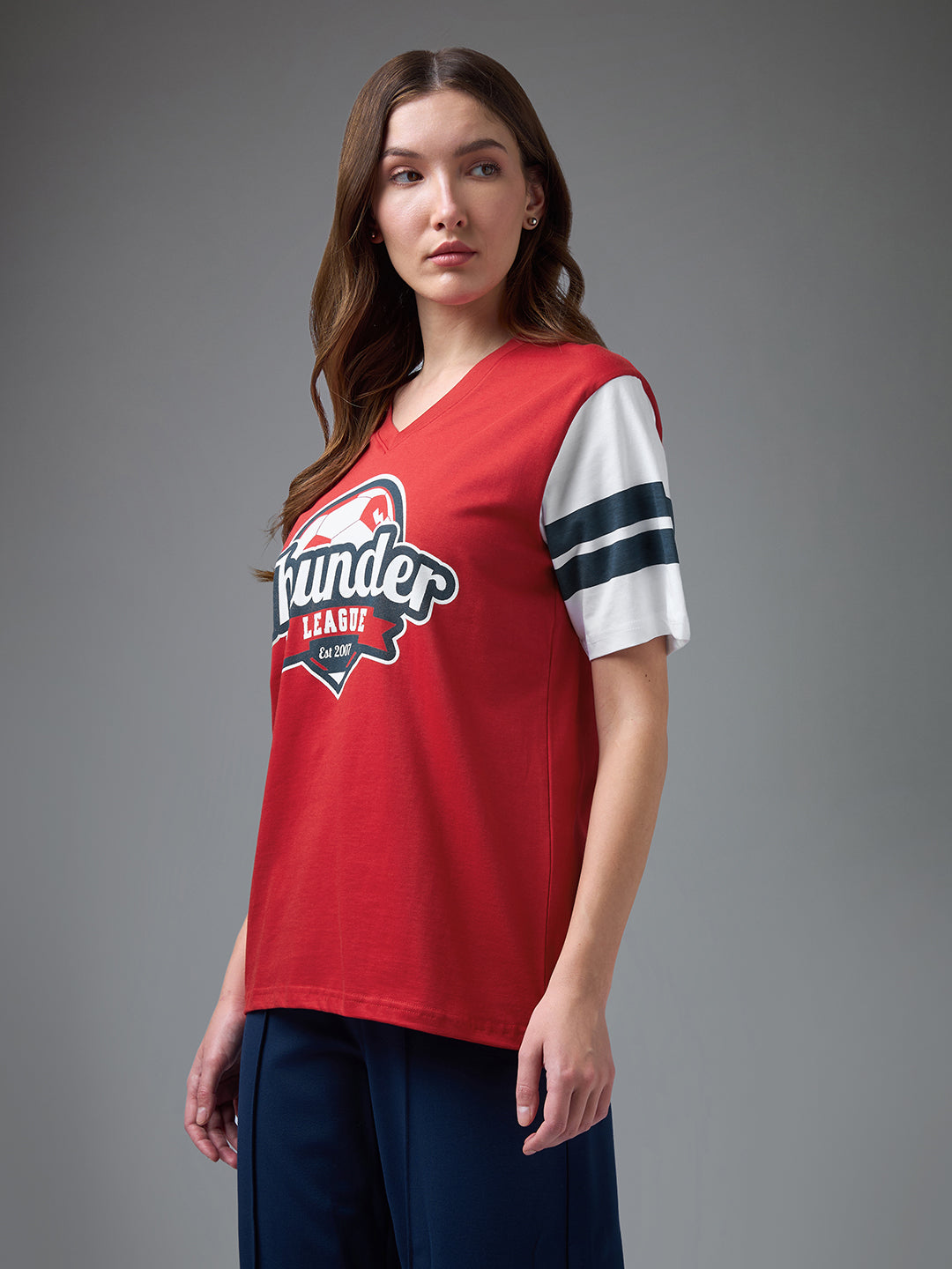 Womens Printed V-neck Oversized Fit Tshirt