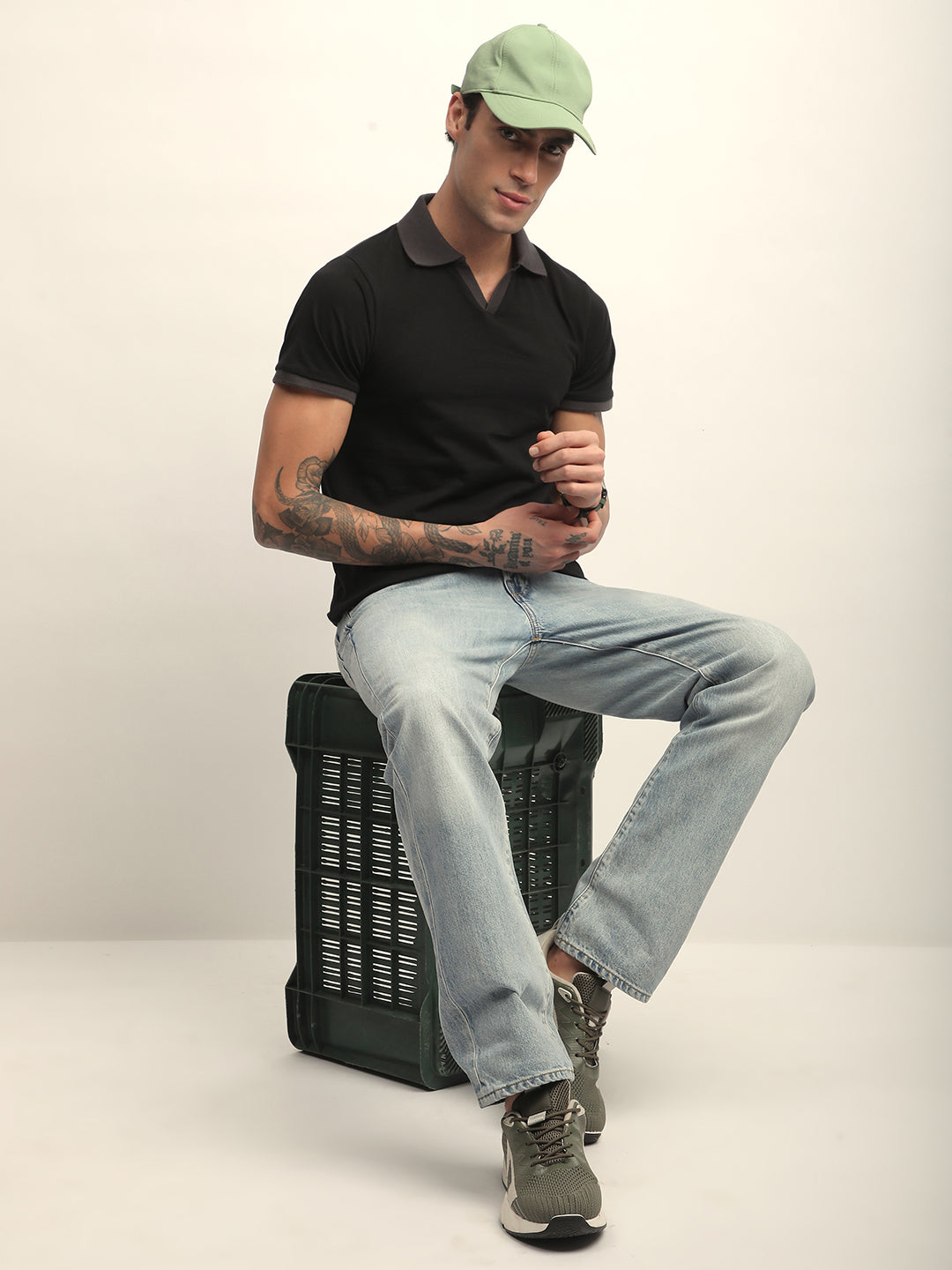 Mens Half Sleeve Polo Neck Solid Regular Fit Tshirts