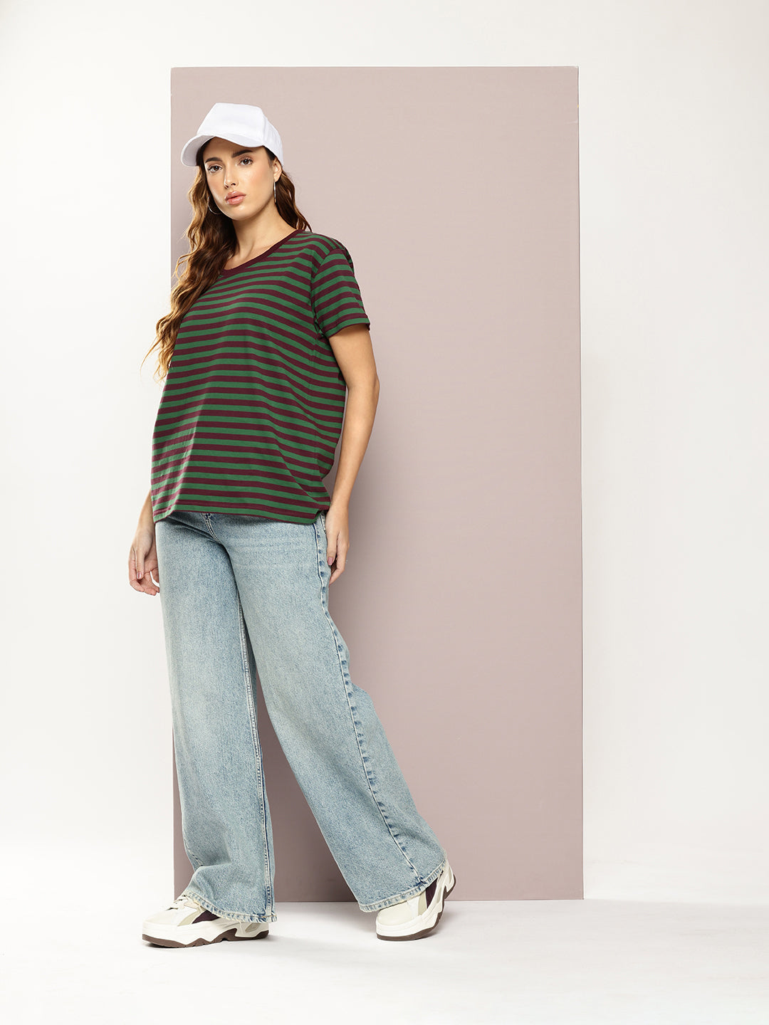 Womens Half Sleeve Round Neck All-Over Striped Boxy Fit Tshirts