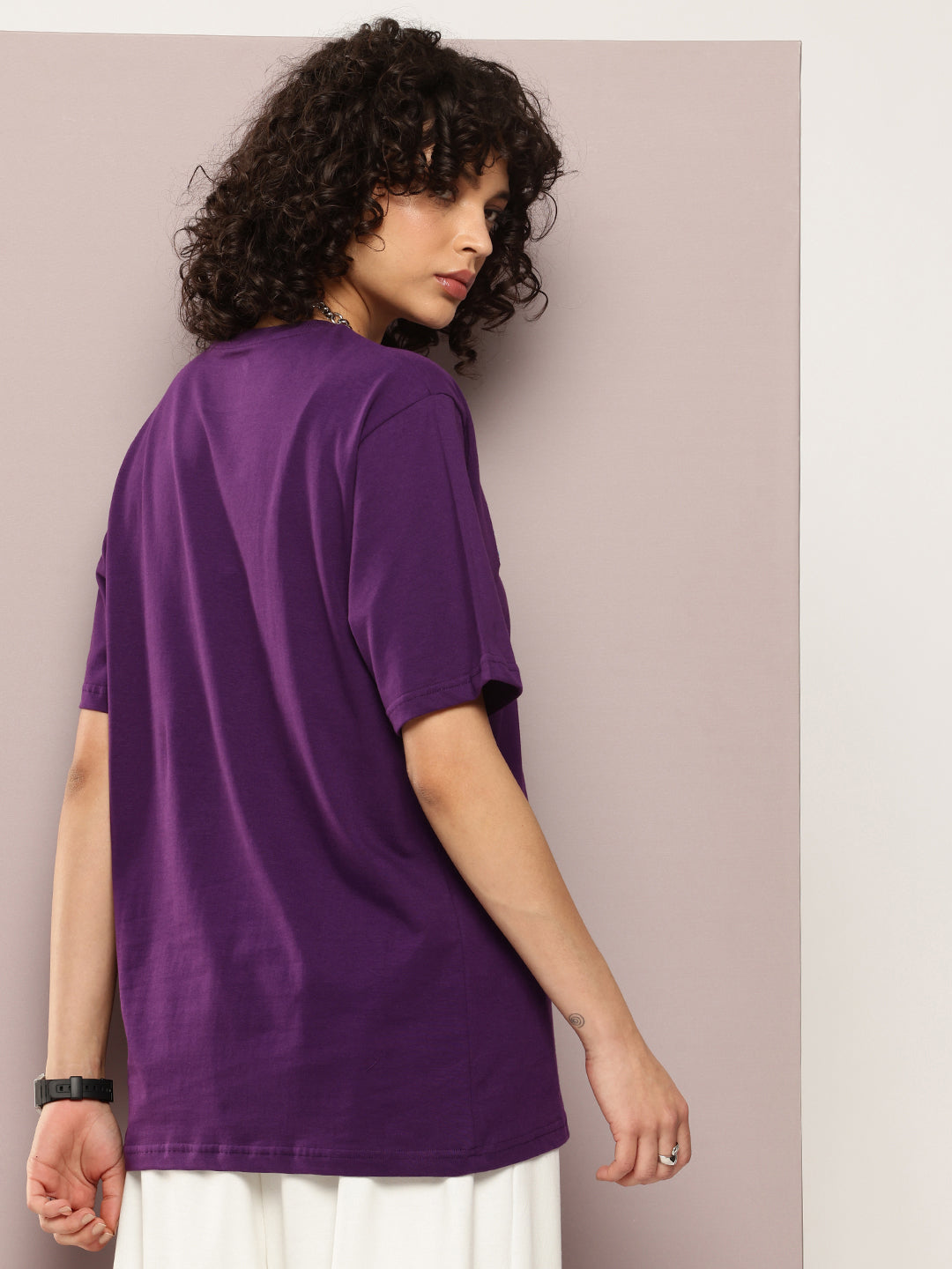 Womens Half Sleeve Round Neck Embroidery Oversized Fit Tshirts