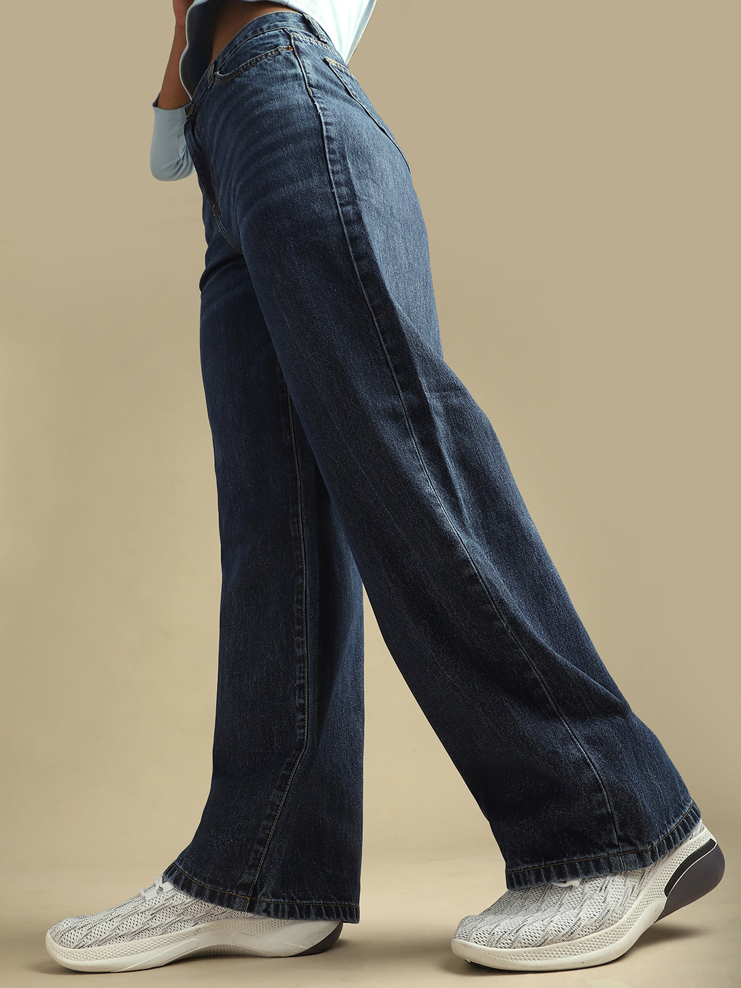 Women Extra Baggy Style Jeans