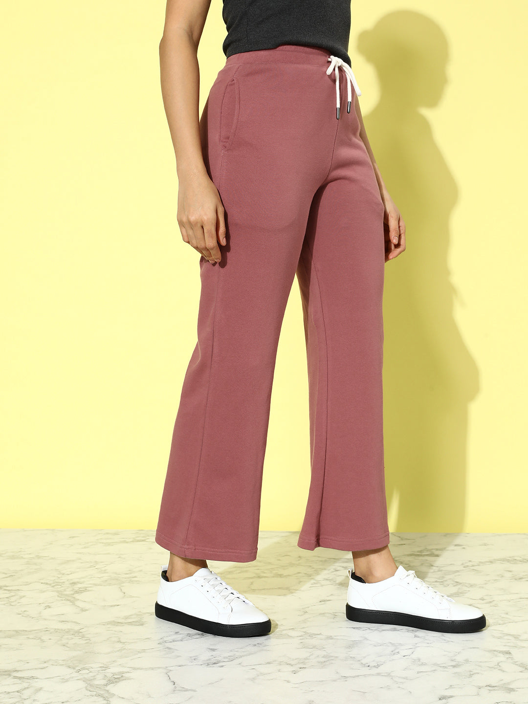 Women Solid Relaxed Fit Track Pant
