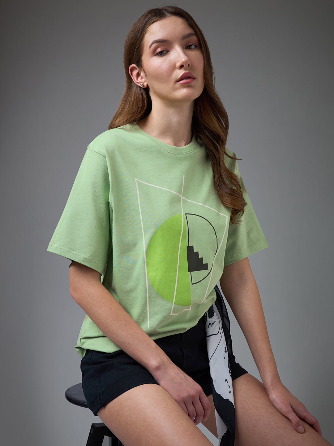 Womens Printed Round Neck Oversized Fit Tshirt