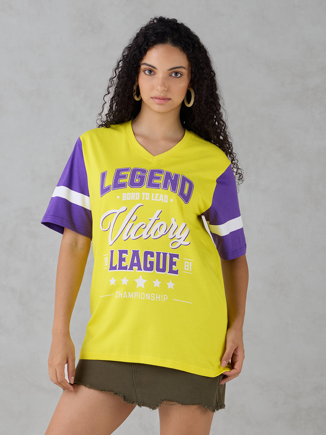 Womens Half Sleeve Printed Oversized Fit V-Neck Tshirt