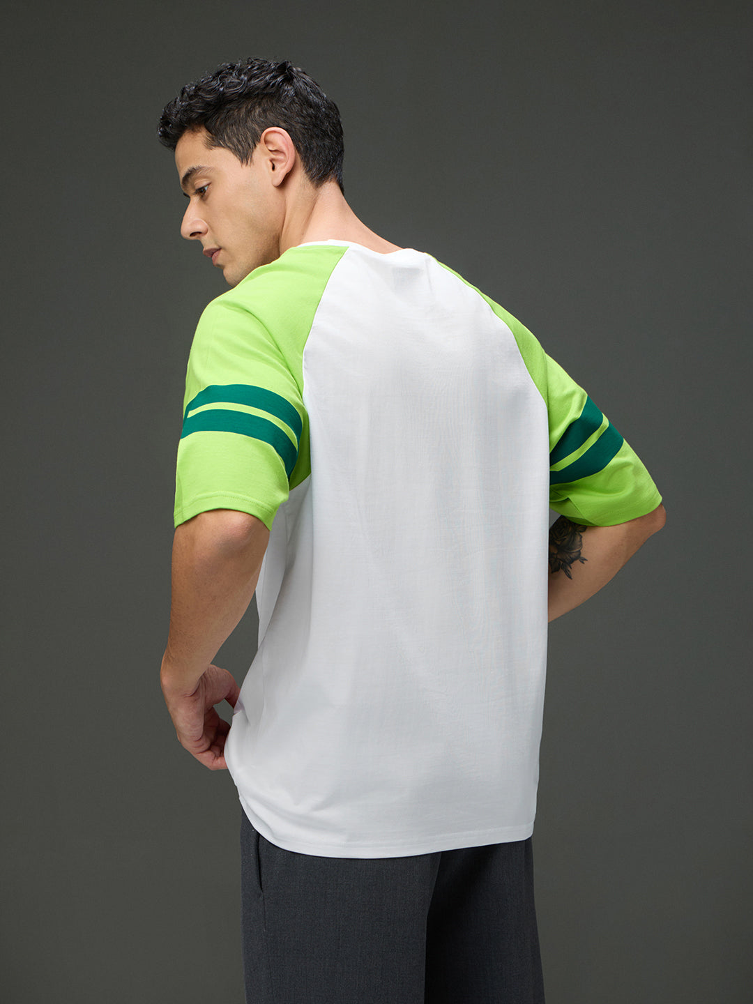 Mens Round Neck Raglan Sleeve Printed Oversized Fit Tshirt