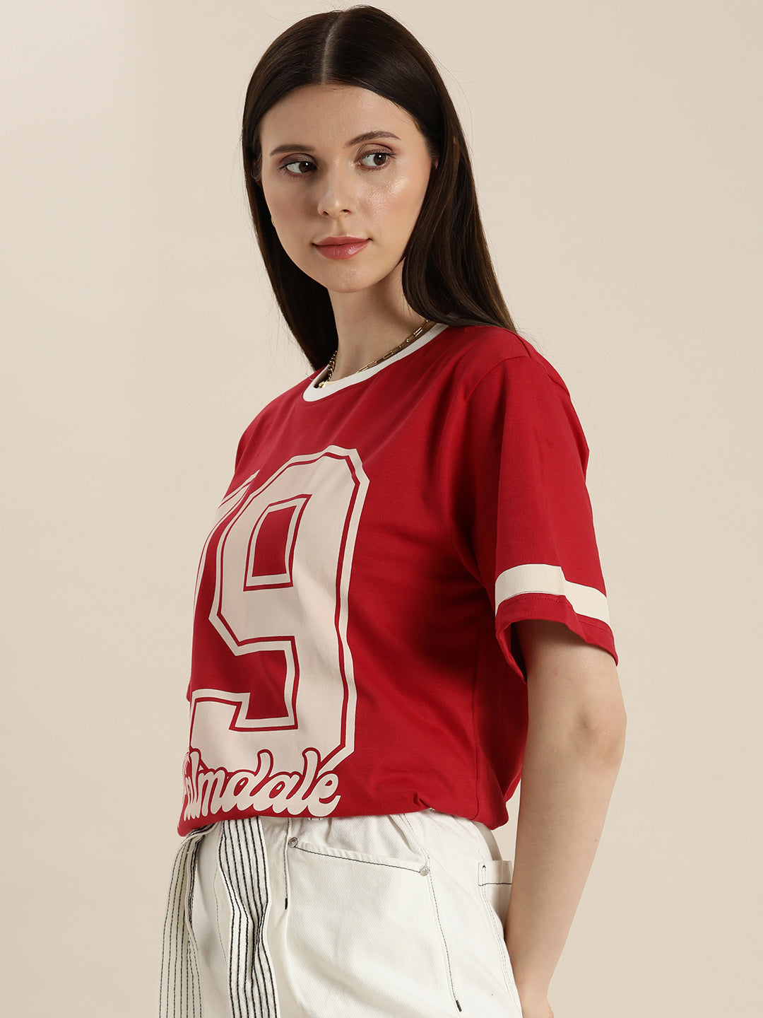 Womens Short Sleeve Round Neck Oversized Fit T-Shirt