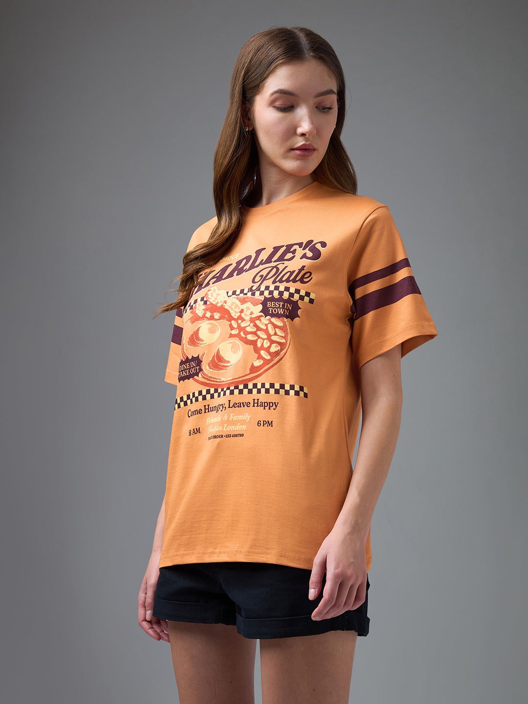 Womens Printed Round Neck Oversized Fit Tshirt
