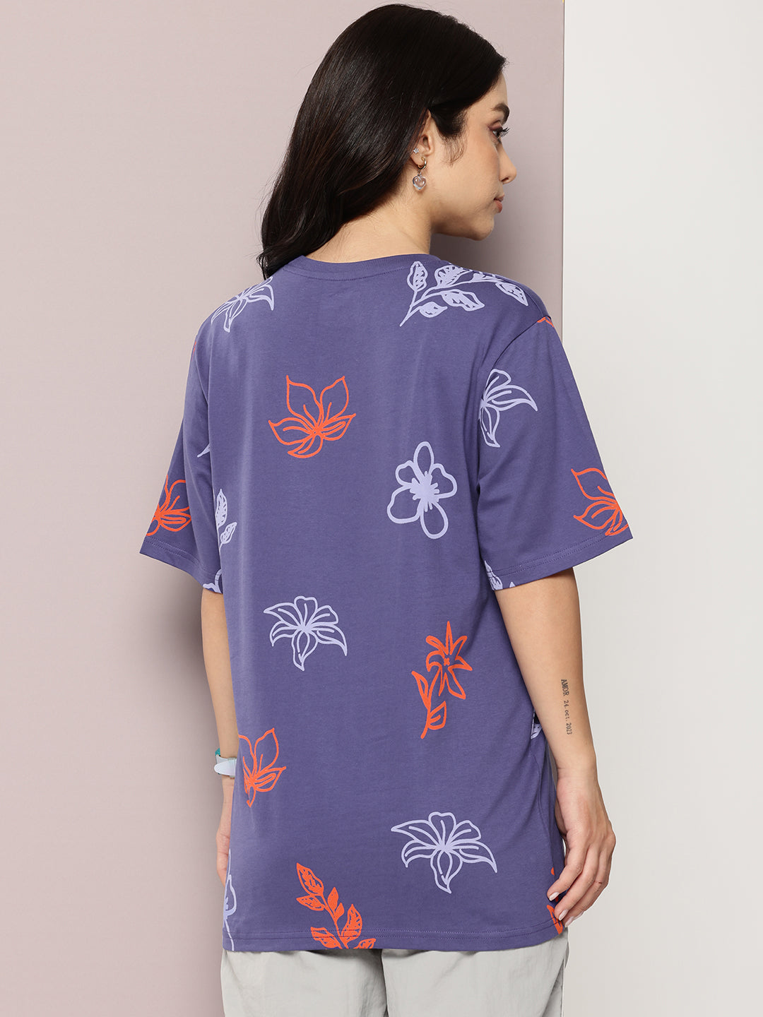 Womens Half Sleeve Round Neck All-Over Printed Oversized Fit Tshirts