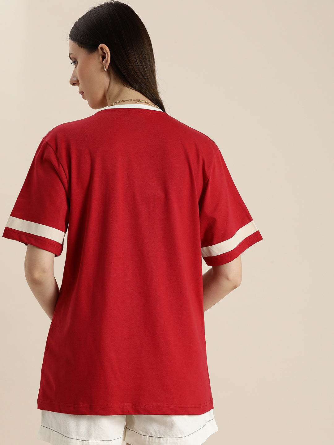 Womens Short Sleeve Round Neck Oversized Fit T-Shirt