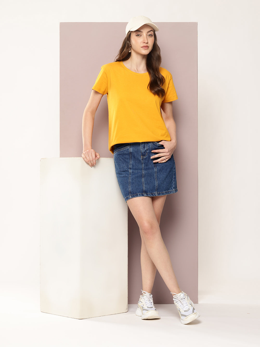 Womens Half Sleeve Round Neck Solid Boxy Fit Tshirts