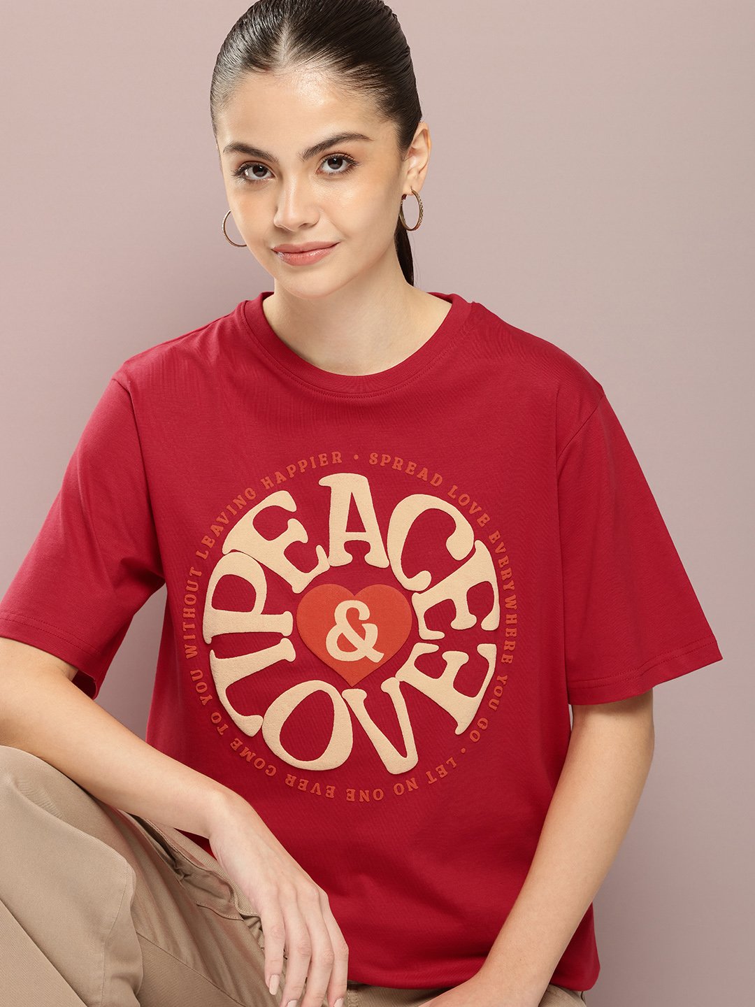 Womens Short Sleeve Round Neck Oversized Fit T-Shirt