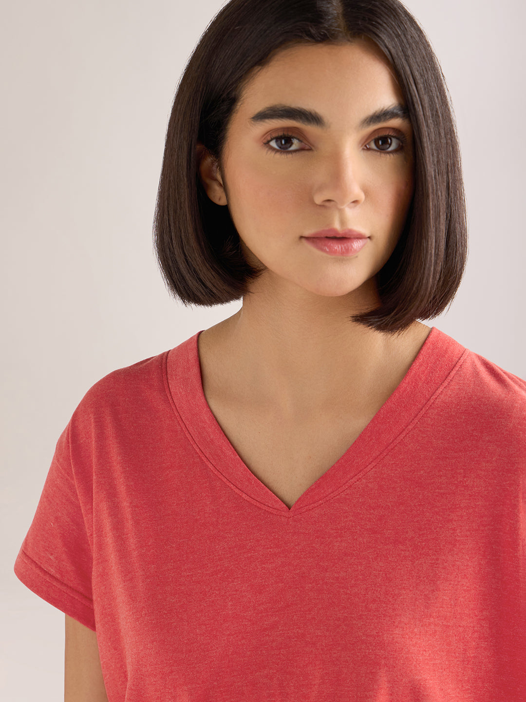 Womens Solid Regular Fit Poly Cotton  V-Neck Tshirt
