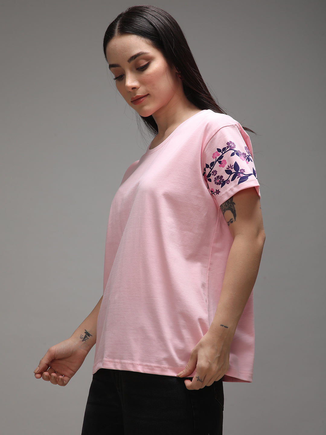 Womens Half Sleeve Round Neck Embroidery Boxy Fit Tshirts