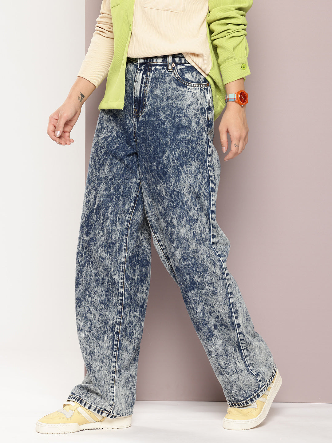 Women Extra Baggy Style Jeans