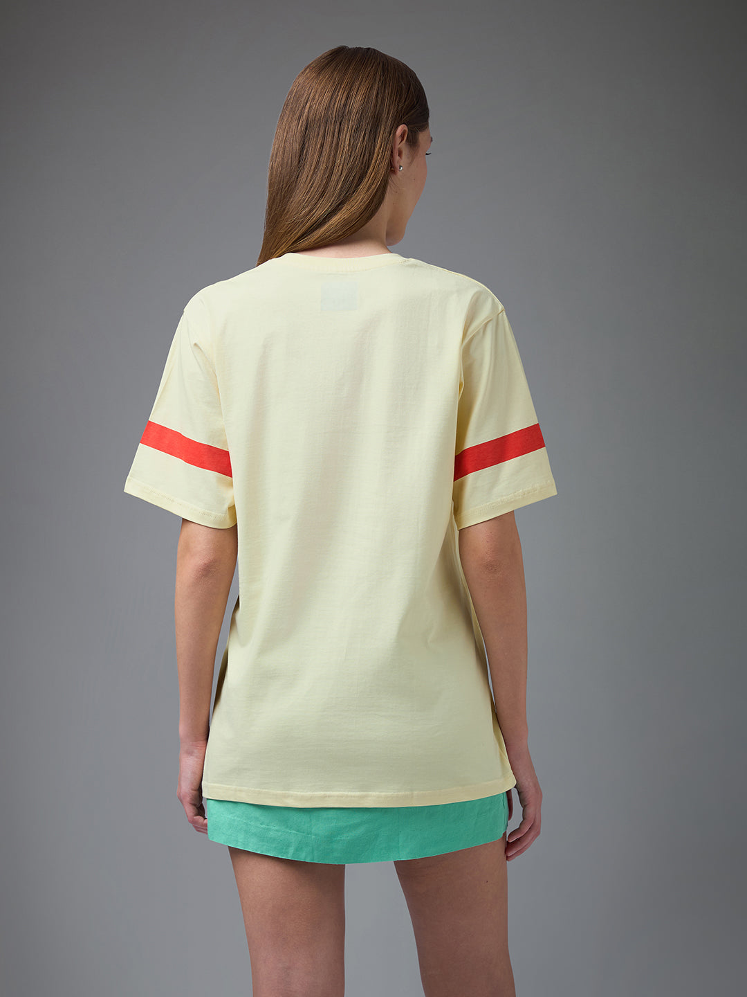 Womens Printed V-neck Oversized Fit Tshirt