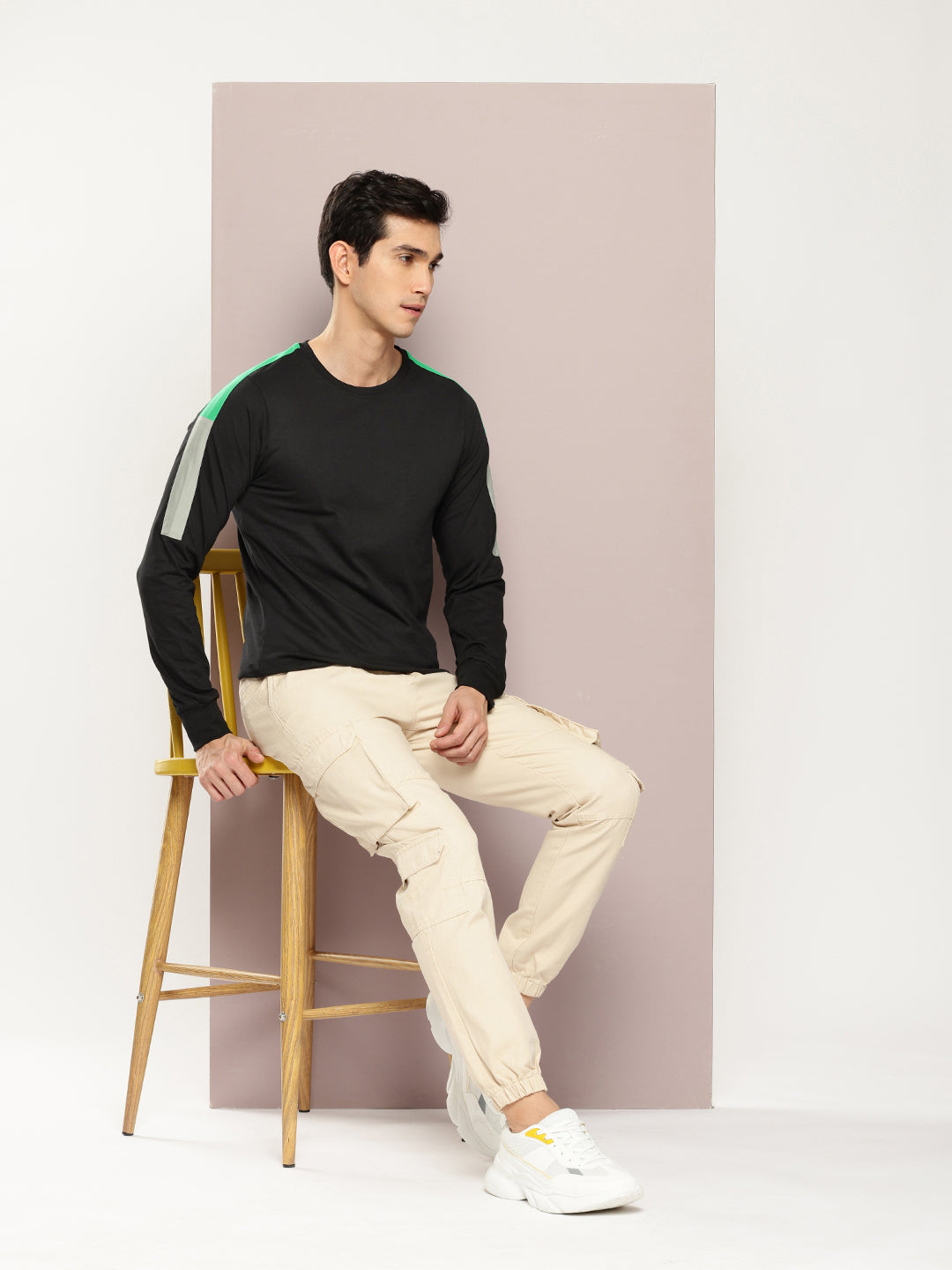 Mens Full Sleeve Round Neck Solid Regular Fit Tshirts