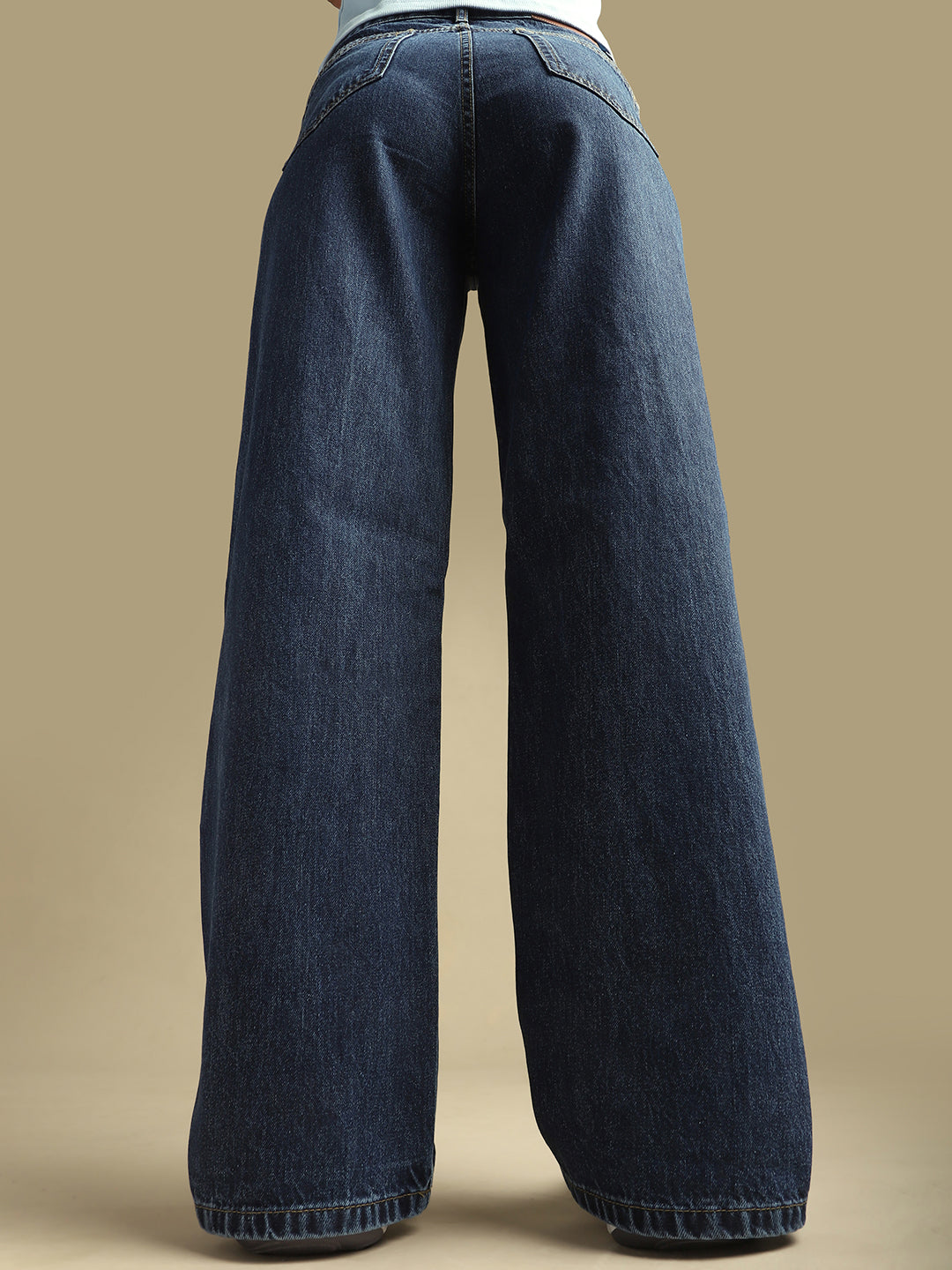 Women Extra Baggy Style Jeans