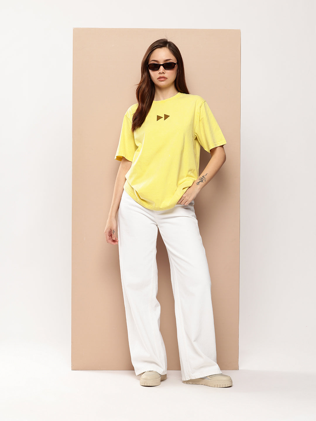 Womens Half Sleeve Round Neck Back Printed Oversized Fit Tshirts