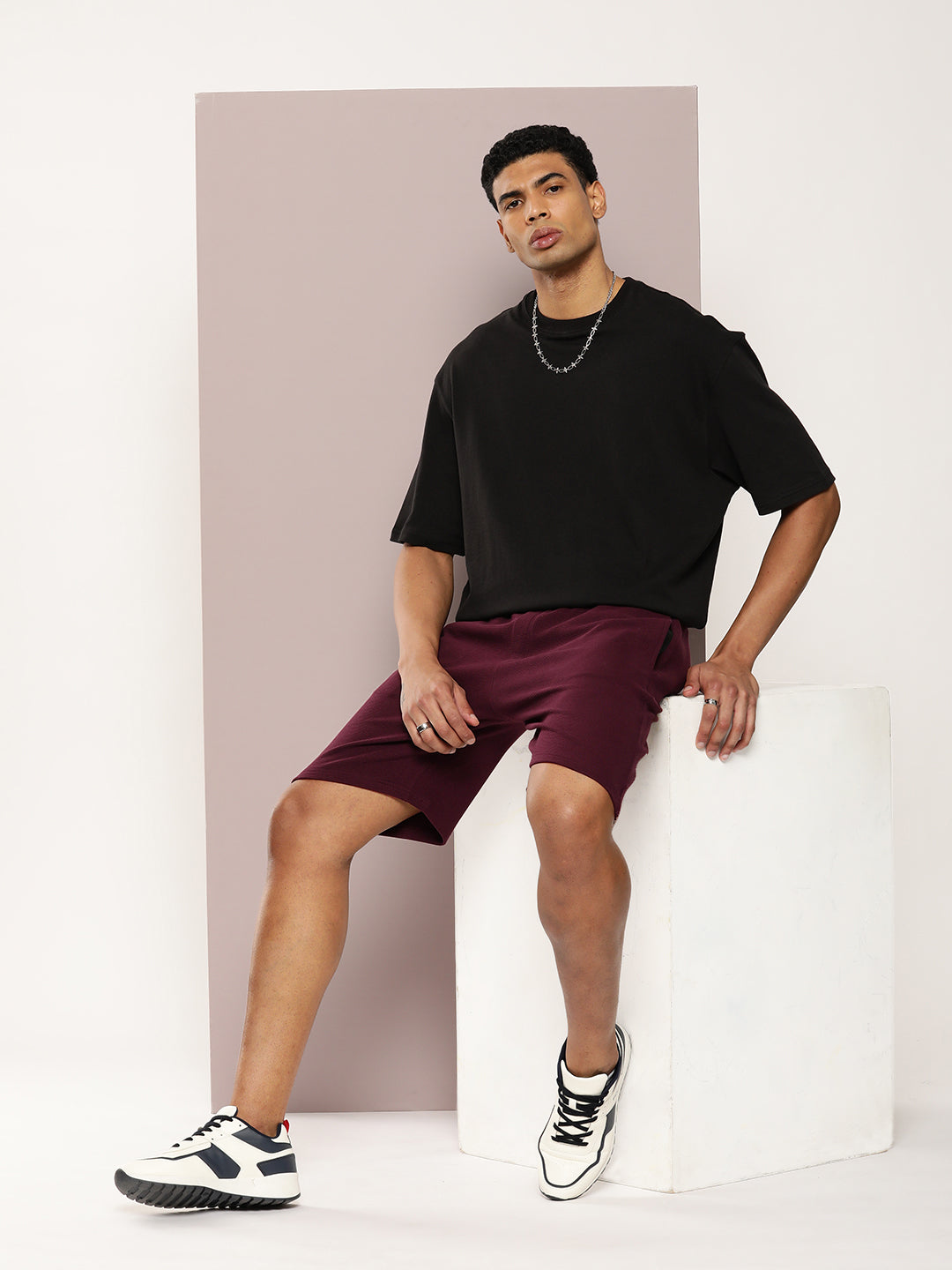 Men Solid Regular Shorts