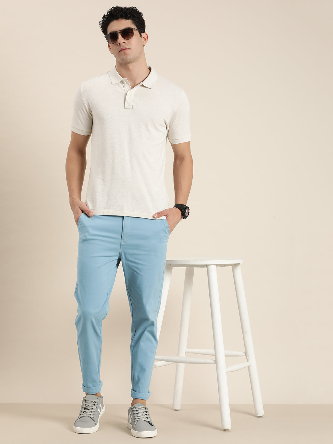 Men Solid Ankle-Length Chinos Trousers