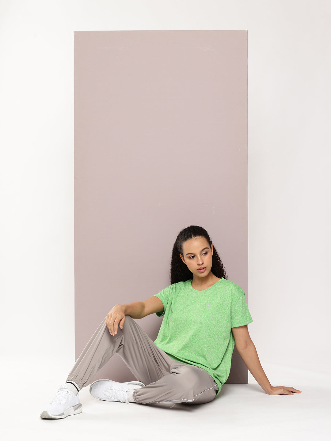 Womens Half Sleeve Round Neck Solid Boxy Fit Tshirts
