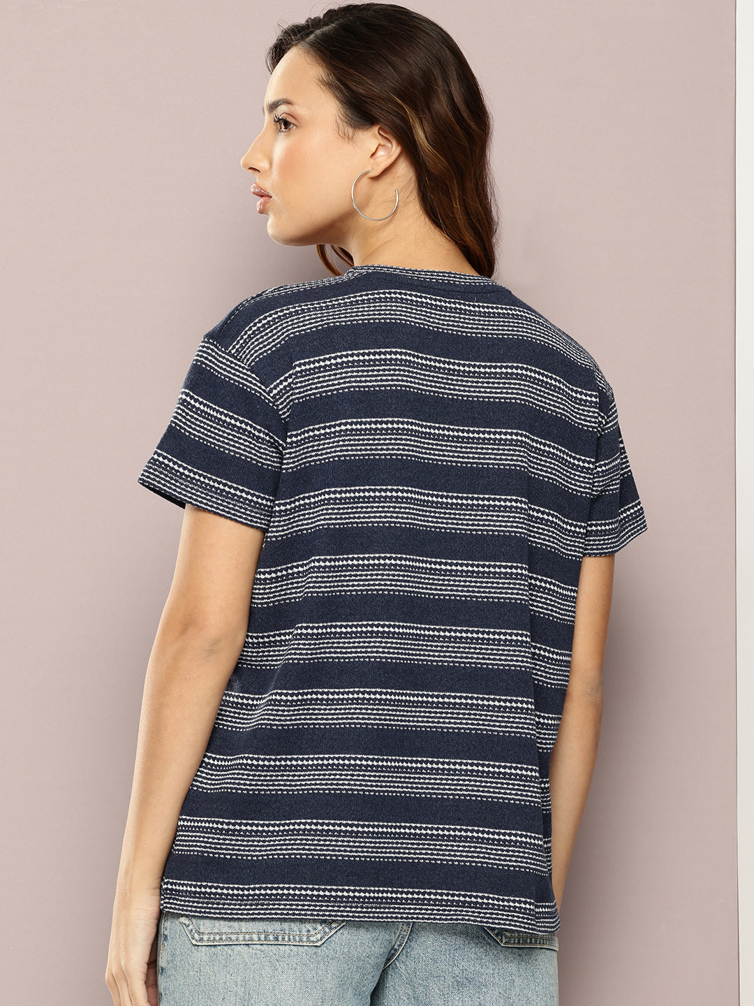 Womens Half Sleeve Round Neck All-Over Striped Boxy Fit Tshirts
