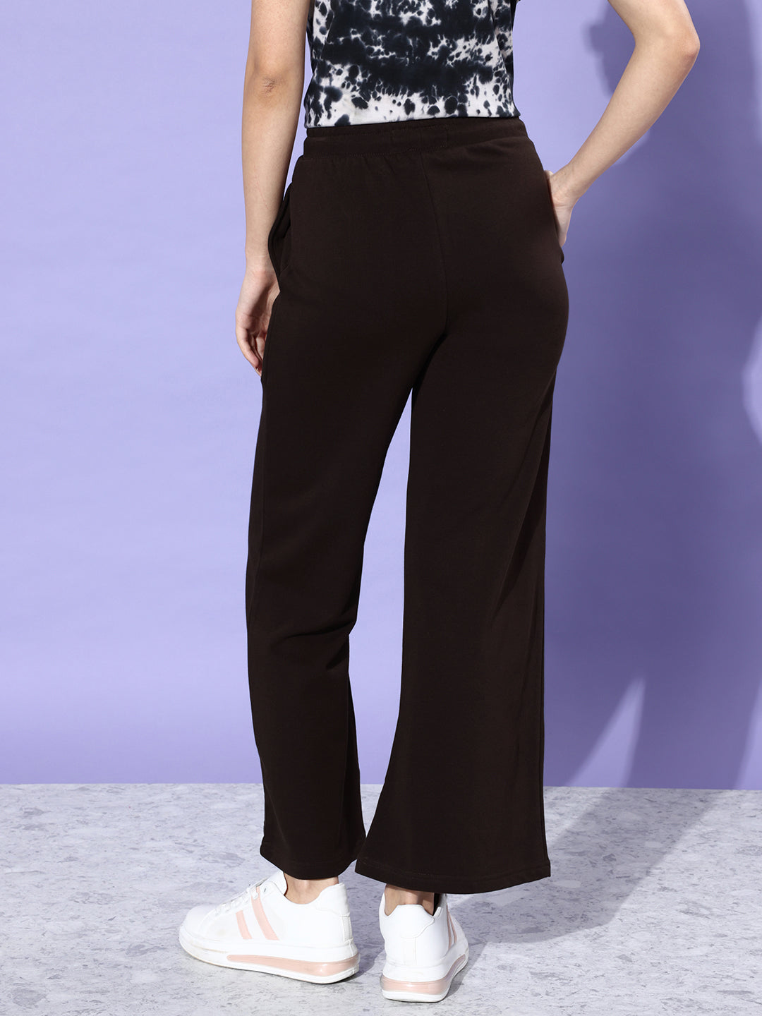 Women Solid Relaxed Fit Track Pant