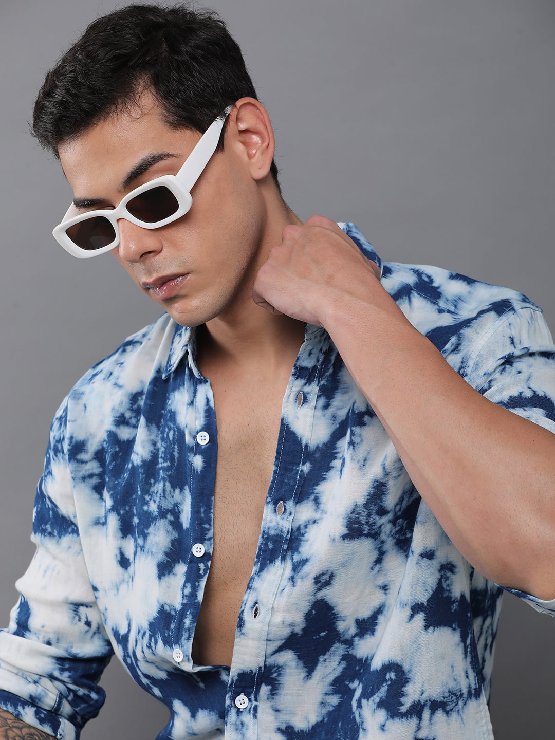 Men Floral Printed Full Sleeve Casual Shirt