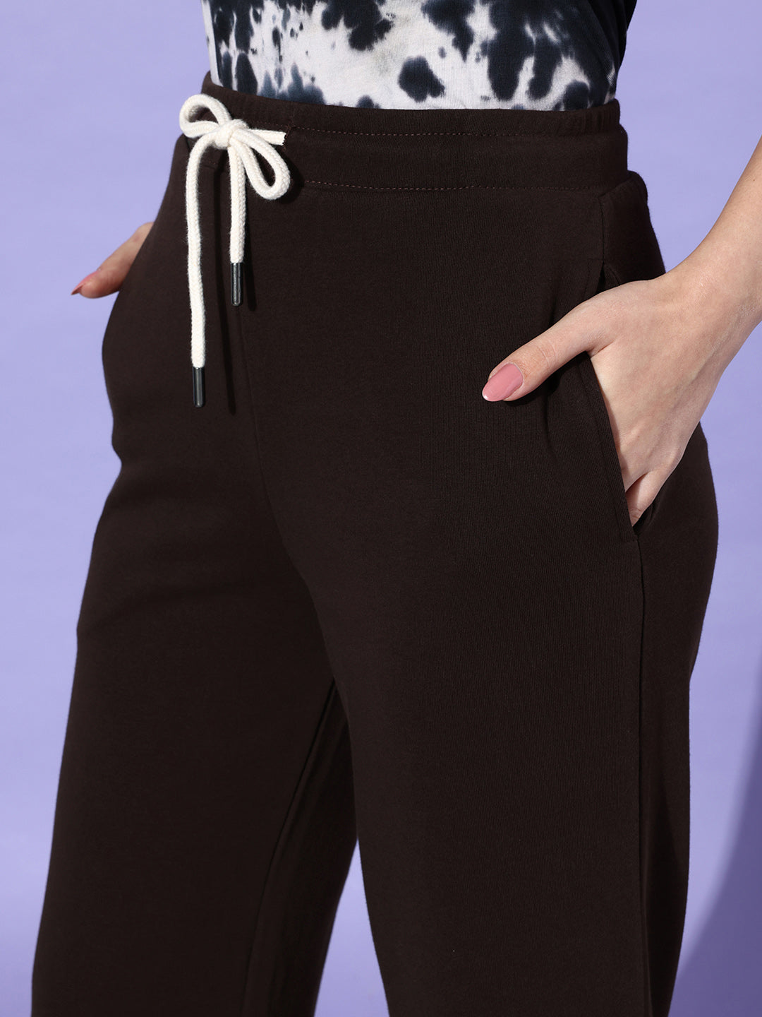 Women Solid Relaxed Fit Track Pant