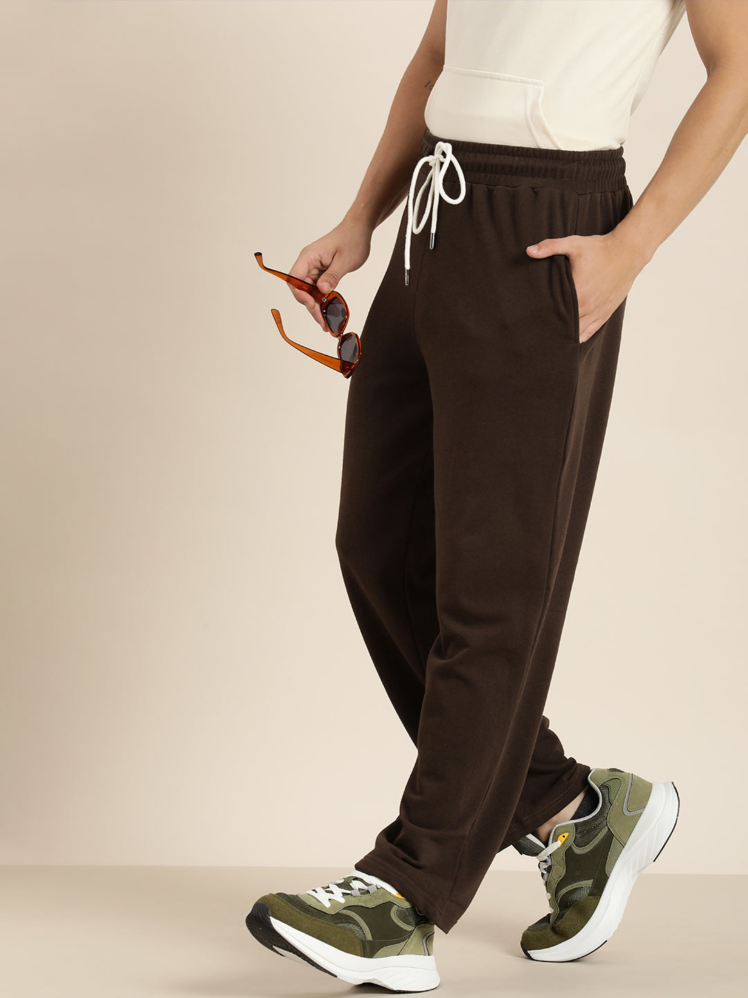 Men Lightweight Relaxed Fit Baggy Korean Pant