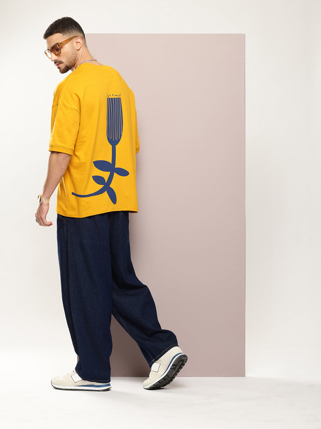 Mens Half Sleeve Round Neck Back Printed Oversized Fit Tshirts