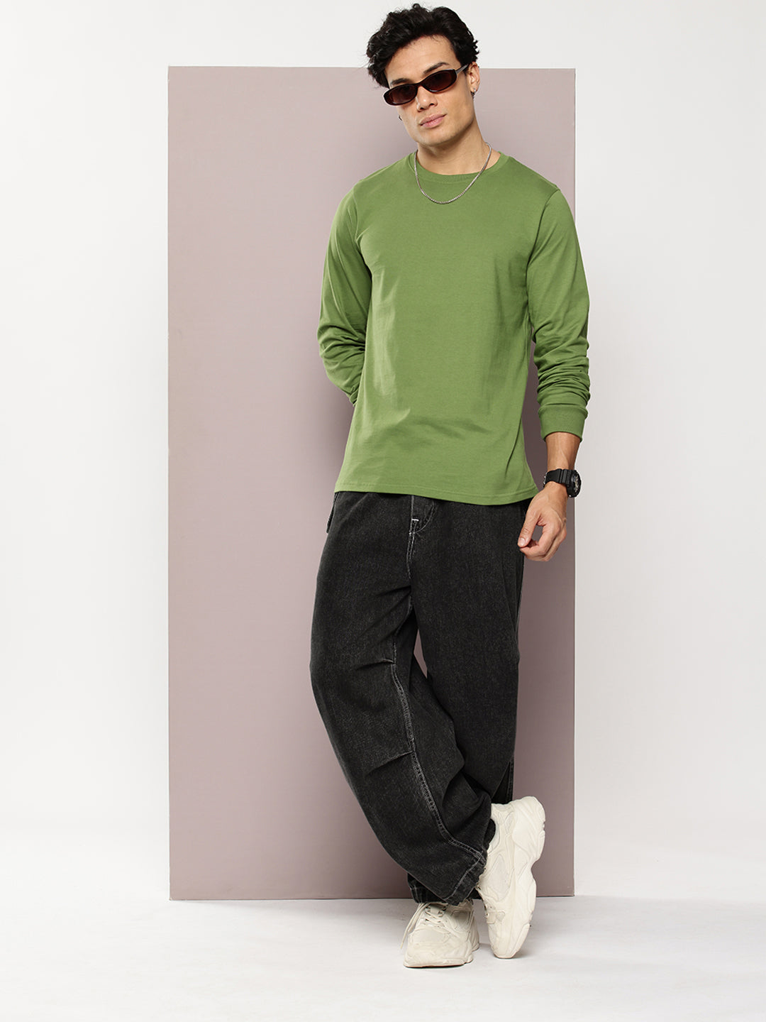 Mens Full Sleeve Round Neck Solid Regular Fit Tshirts