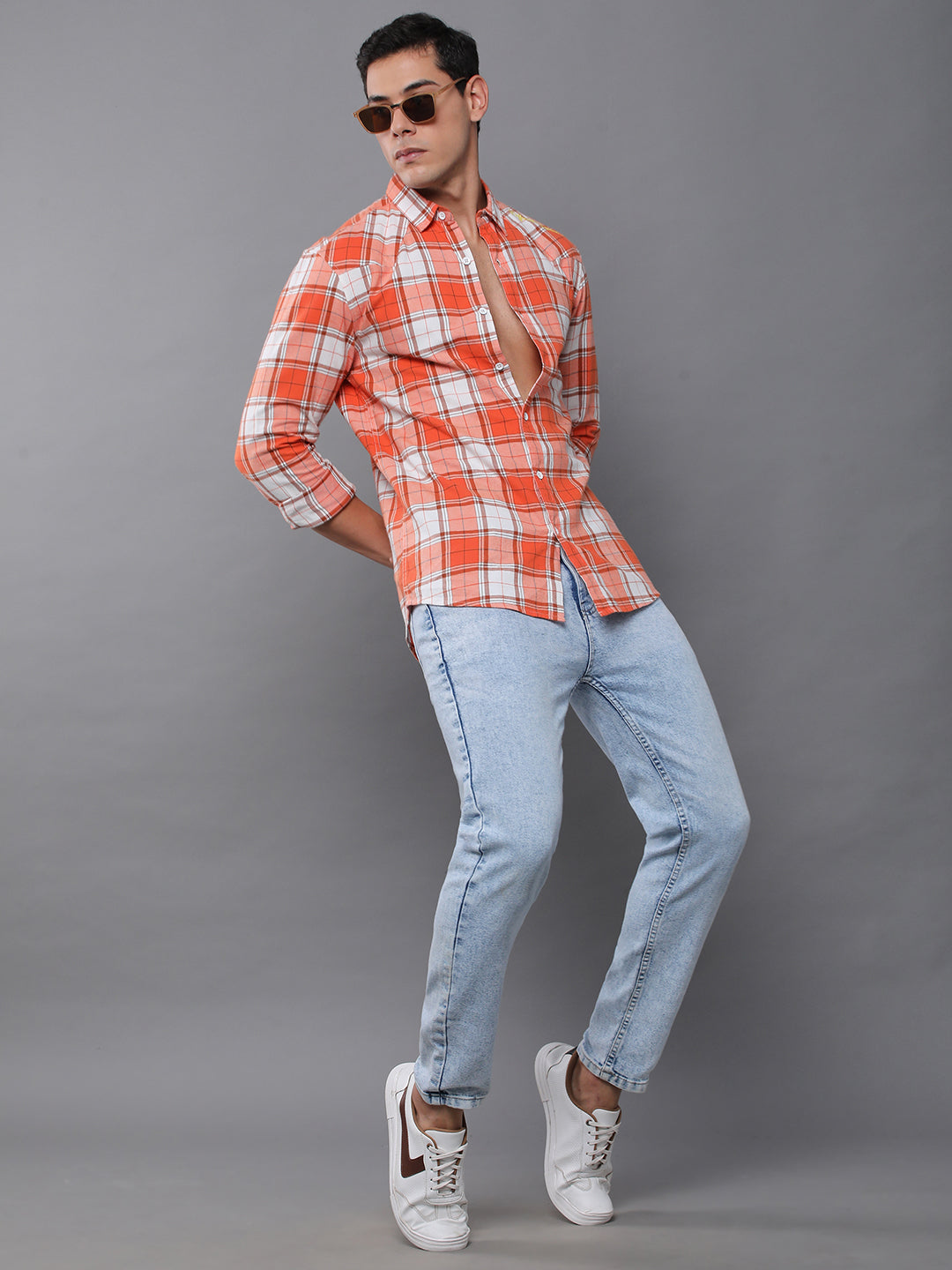 Men Checked Full Sleeve Casual Shirt