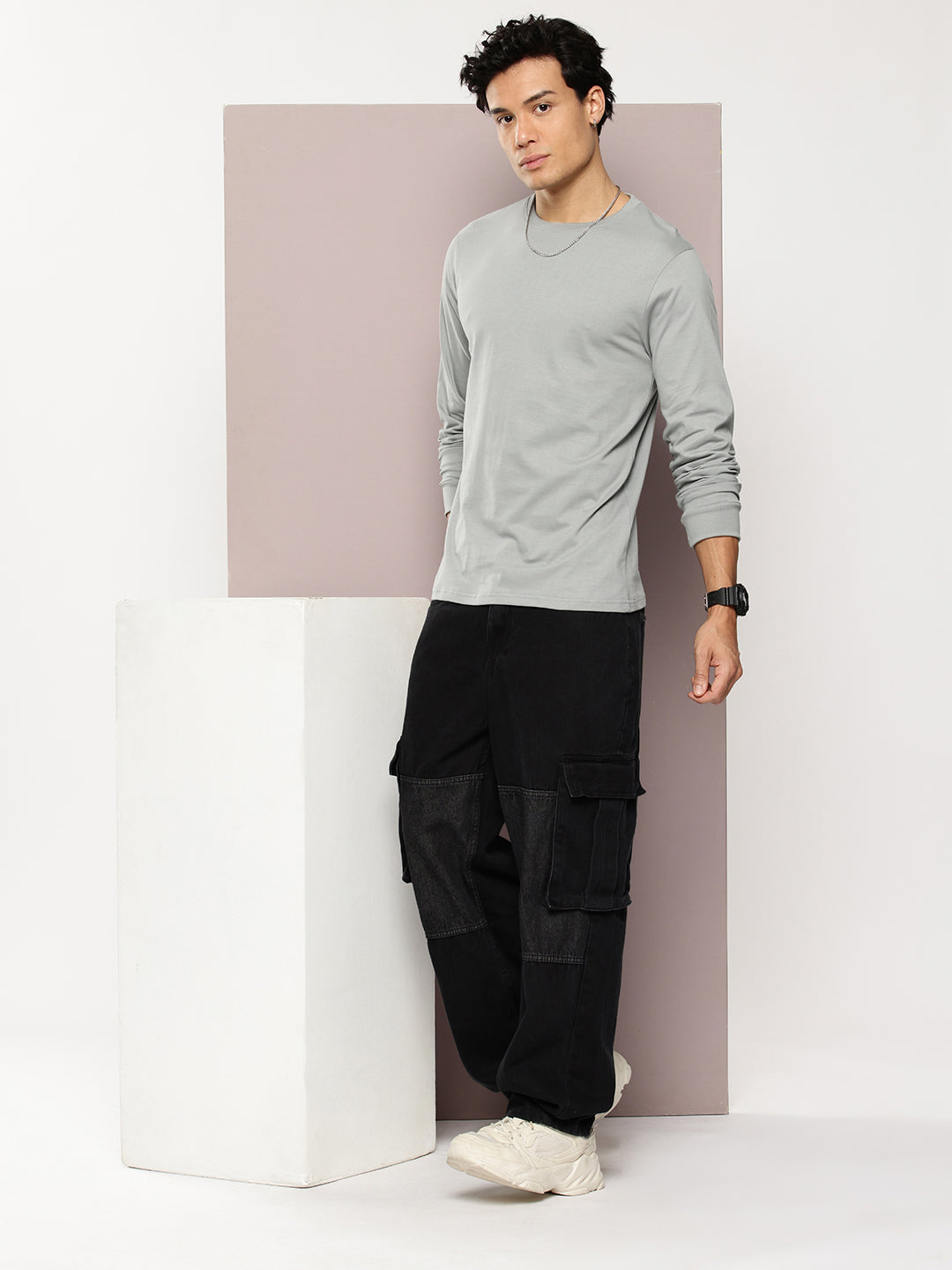 Mens Full Sleeve Round Neck Solid Regular Fit Tshirts