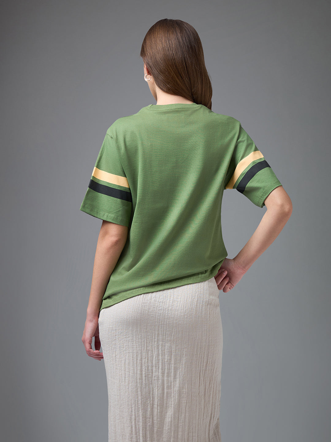 Womens Printed Round Neck Oversized Fit Tshirt