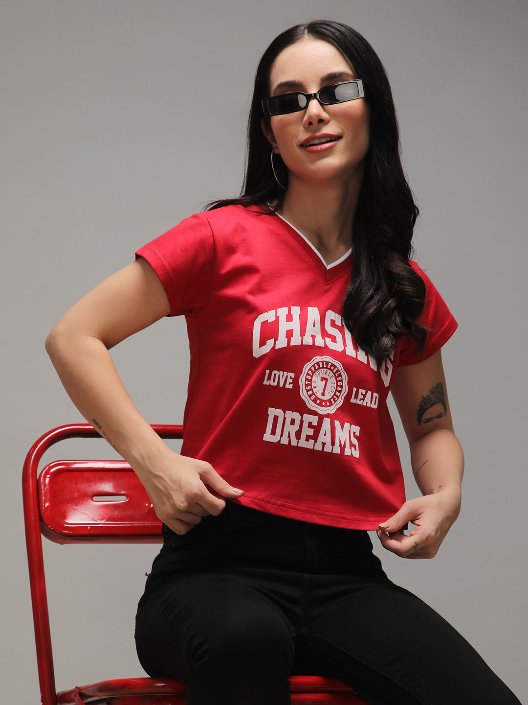 Womens Half Sleeve V-Neck Printed Regular Fit Tshirts