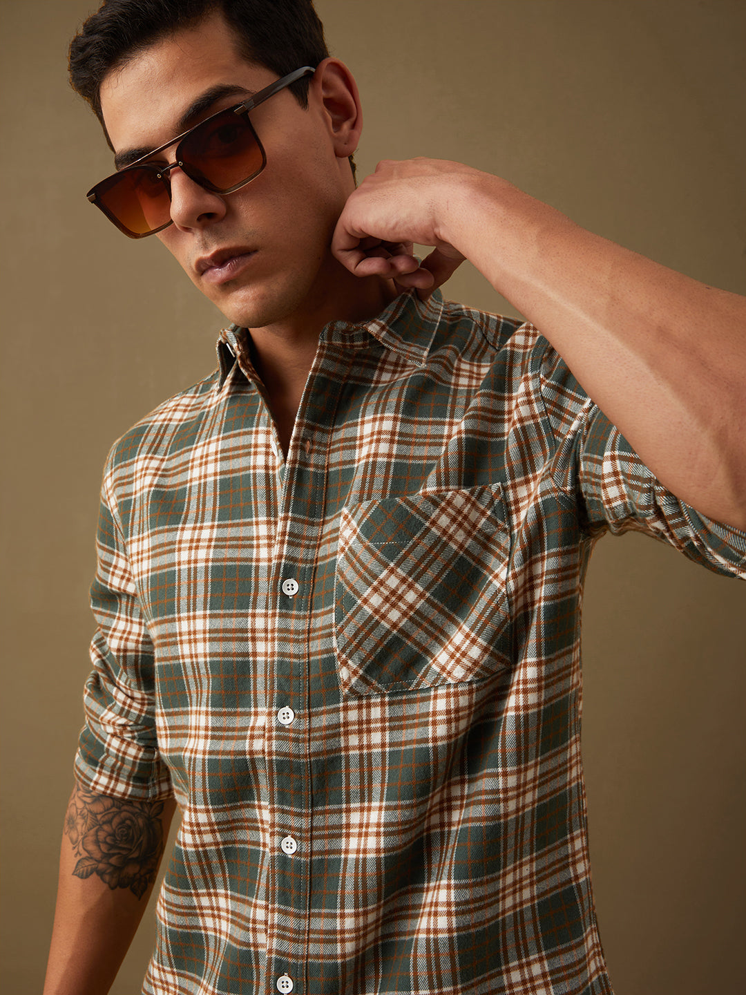 Men Checked Full Sleeve Shirt With Pocket