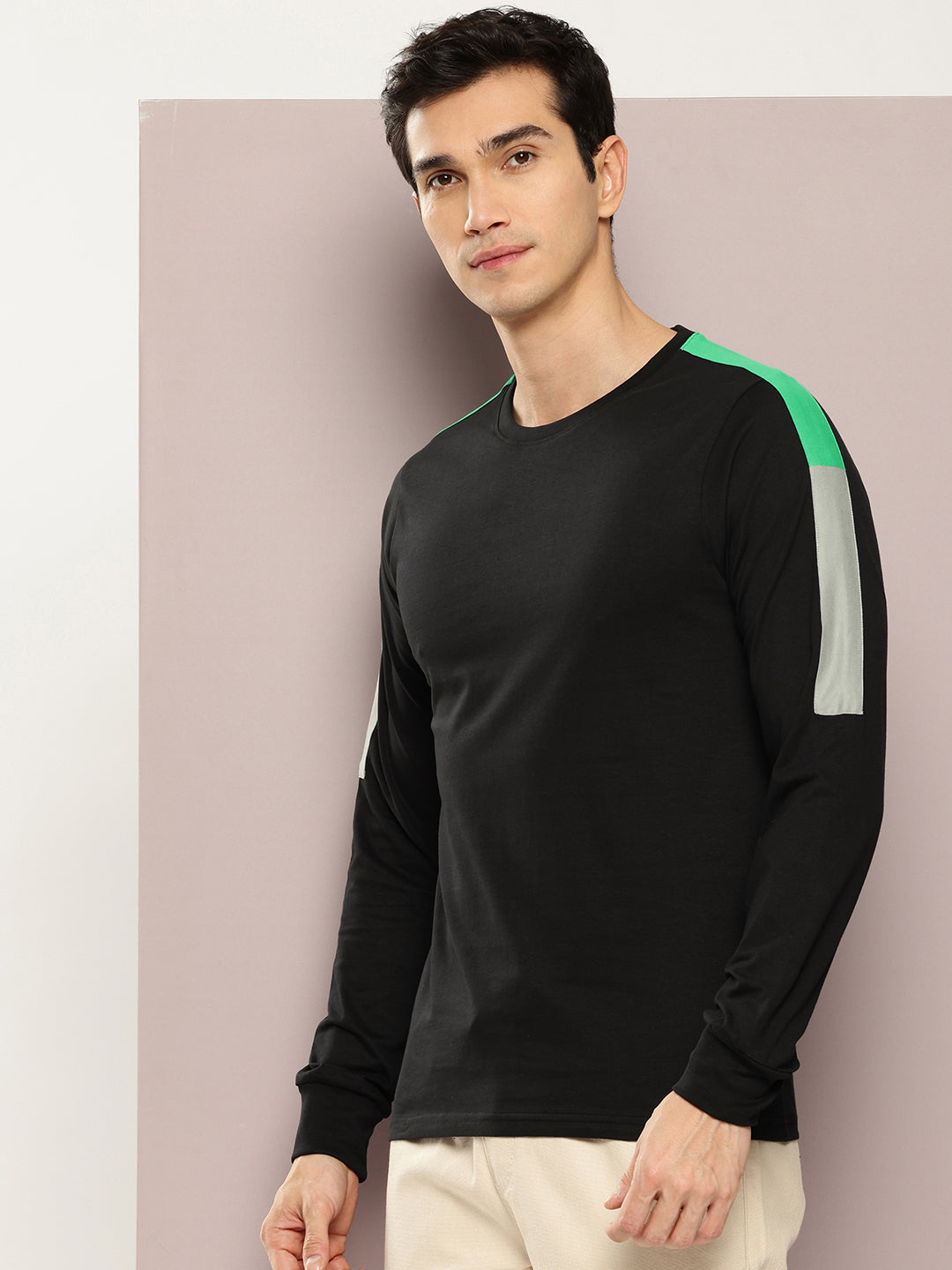 Mens Full Sleeve Round Neck Solid Regular Fit Tshirts