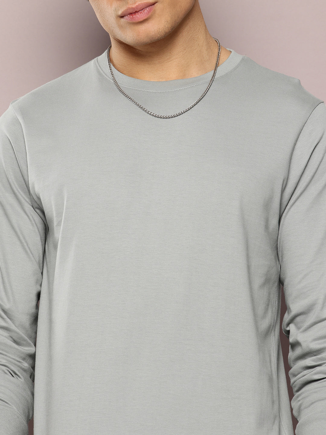 Mens Full Sleeve Round Neck Solid Regular Fit Tshirts