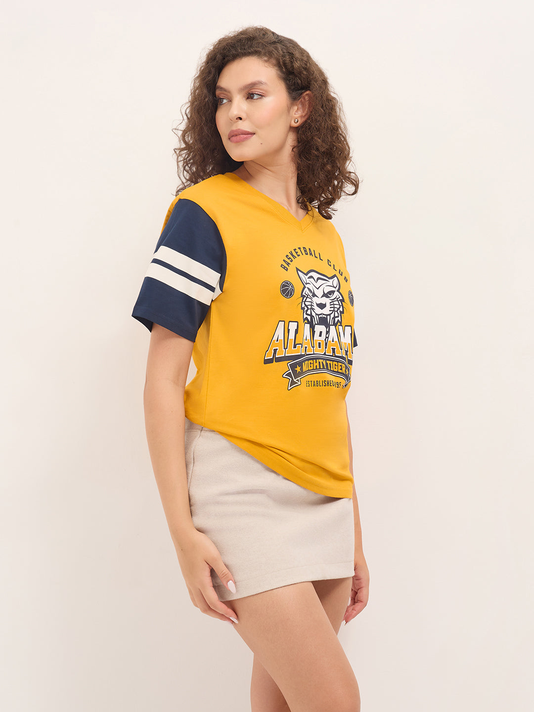 Womens Half Sleeve V-Neck Printed Oversized Fit Tshirts
