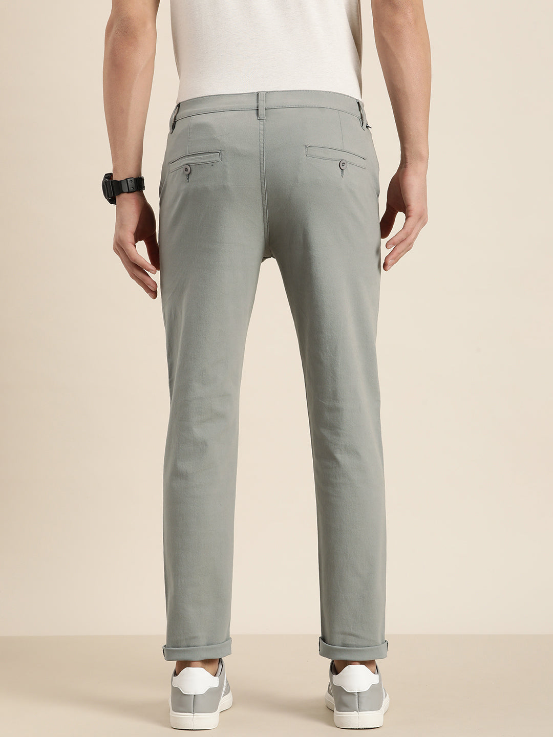 Men Solid Ankle-Length Chinos Trousers