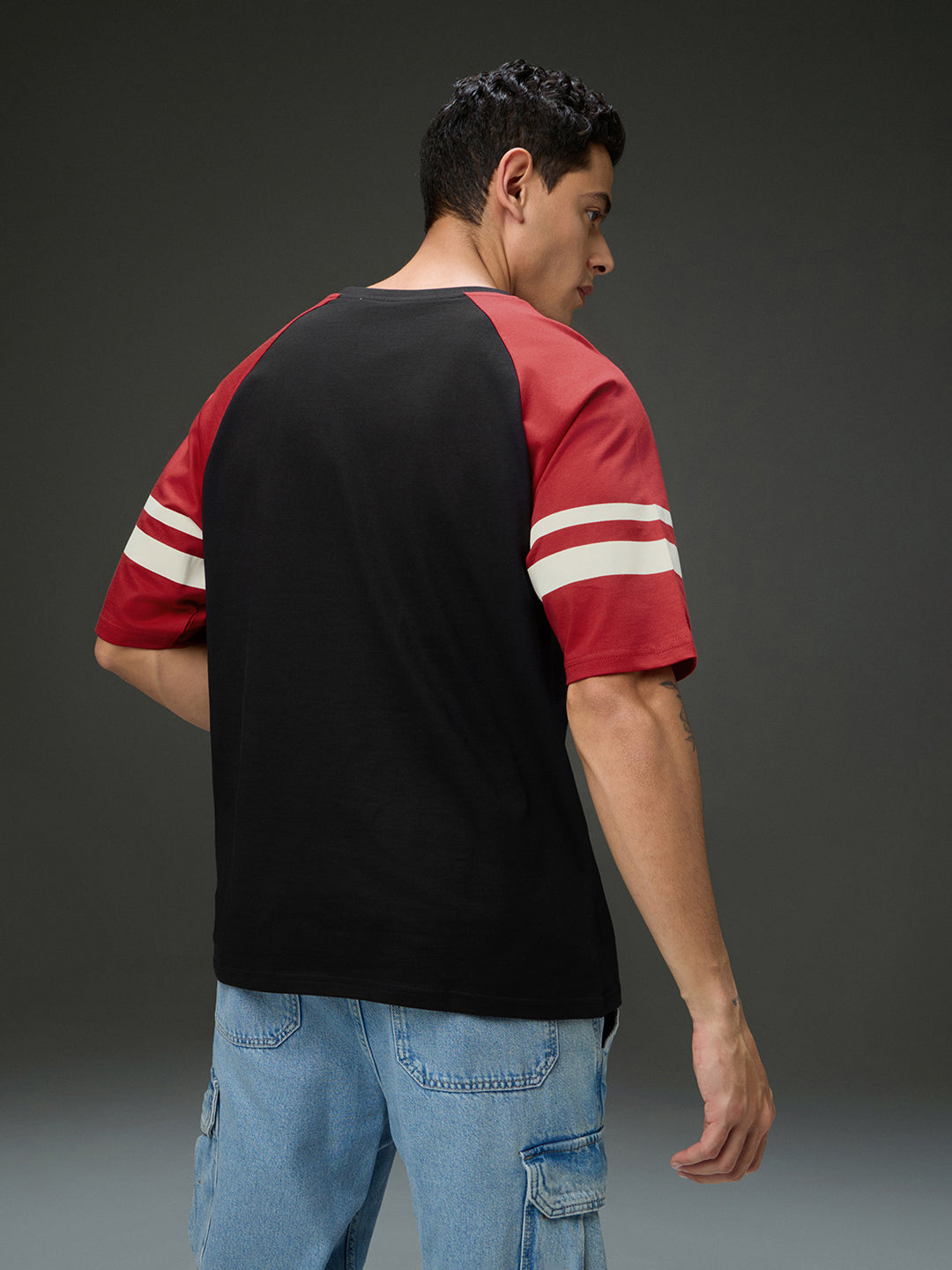 Mens Round Neck Raglan Sleeve Printed Oversized Fit Tshirt