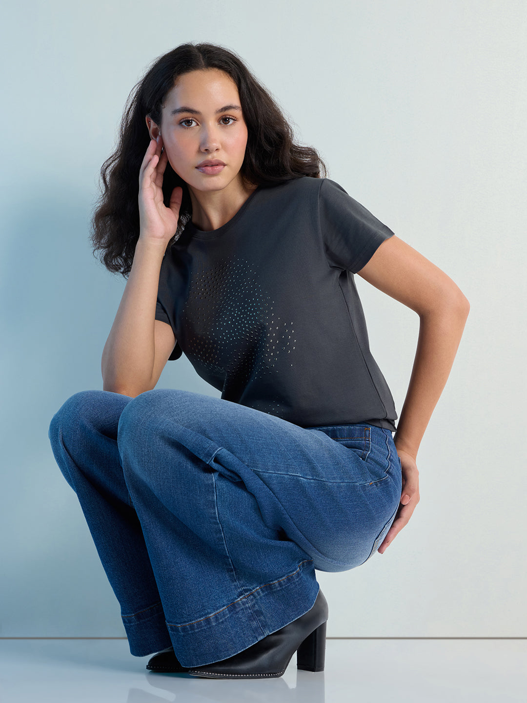Womens Stud Detailed Regular Fit Round Neck Tshirt 