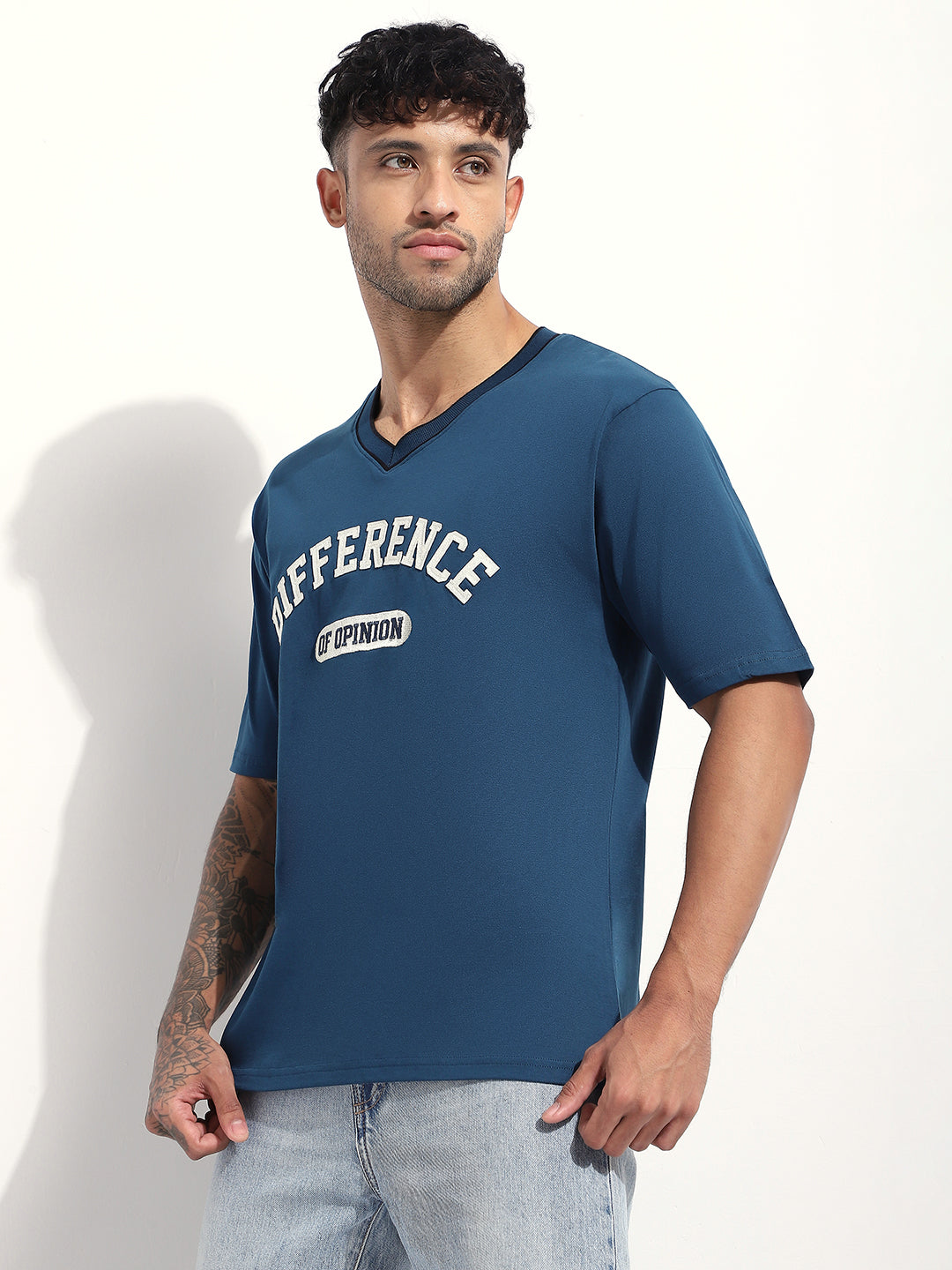 Mens Half Sleeve V-Neck Applique Oversized Fit Tshirts