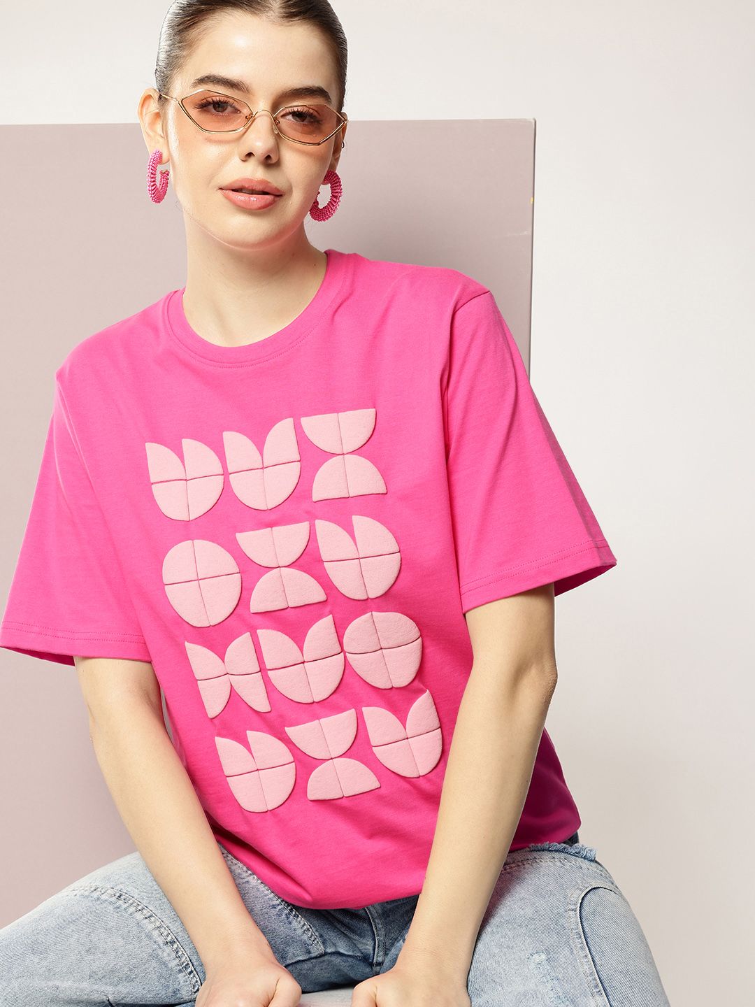 Womens Short Sleeve Round Neck Oversized Fit T-Shirt